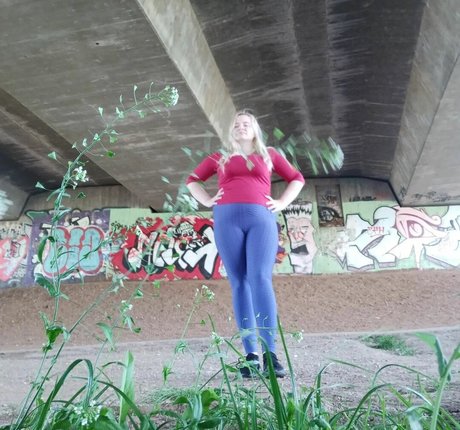 Dejana Savi xxx star gallery