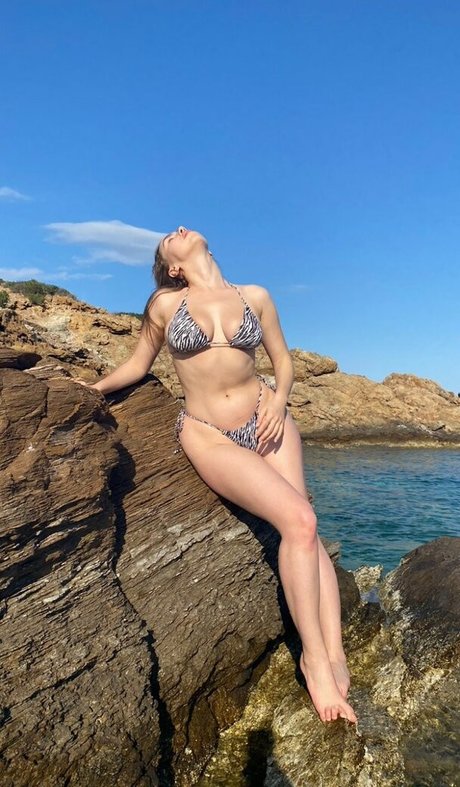 Dia Kravts perfect actress images