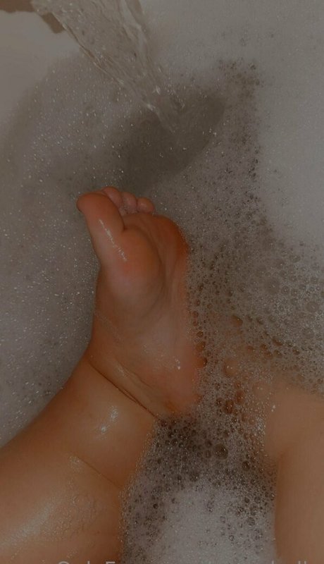 sassyholly model pretty photos