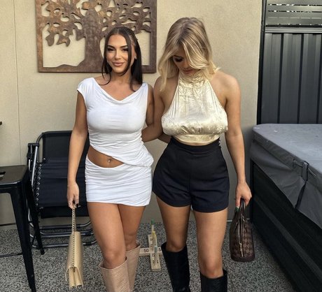 Lauren S pornstar xxx photo