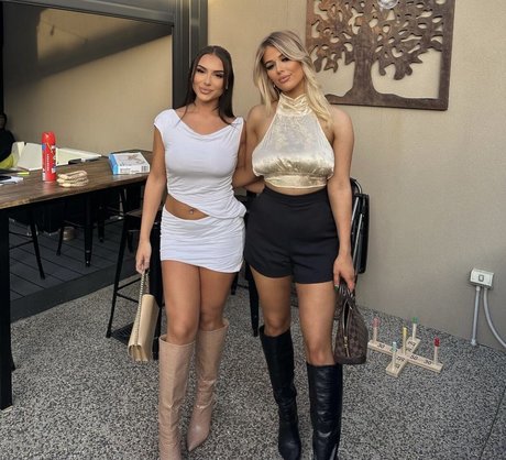 Lauren S pretty actress pictures