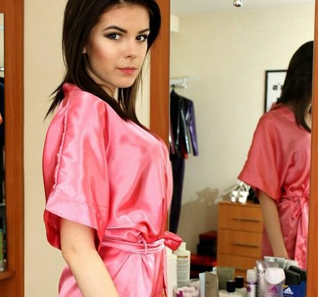 Wrapashouse perfect model photo