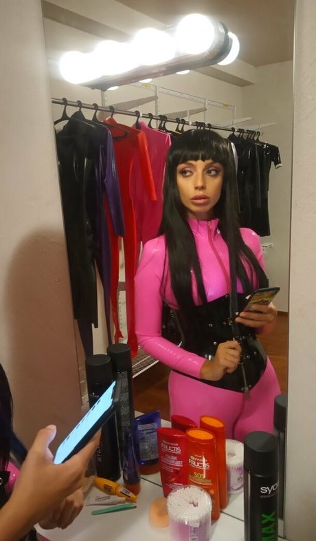 Wrapashouse xxx pornstar image