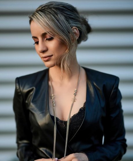 laure bv pornstar adult images