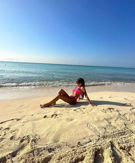 Florencia Pena xxx model archive