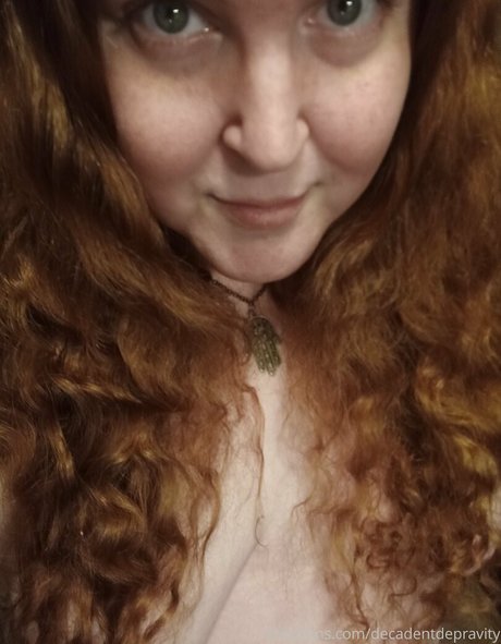 decadentdepravity model porn photos