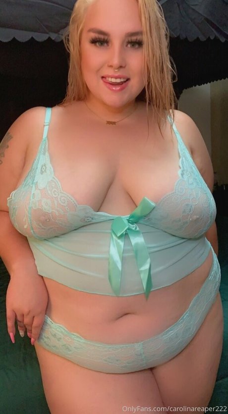 carolinequinnvip pornstar xxx archive