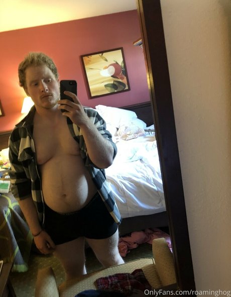 roaminghog model beautiful images