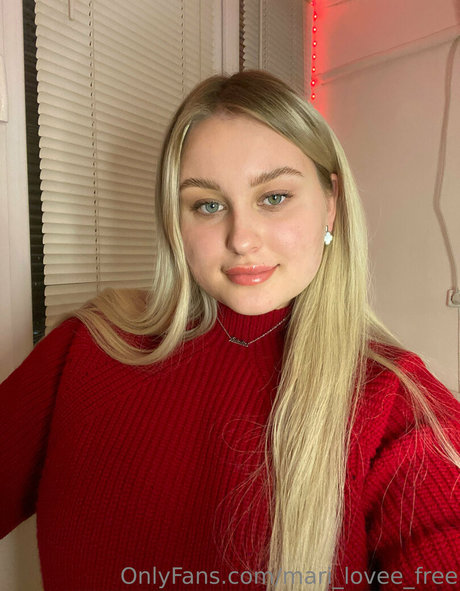 fluffy bun exclusive model photo