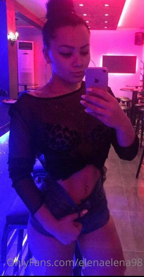 senzuallover98 porn model pictures