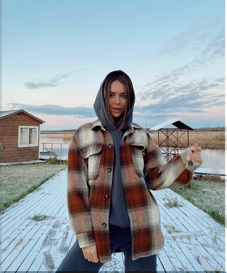 allwene free naked star img