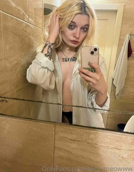 alice hot xxx pornstar beautiful photos