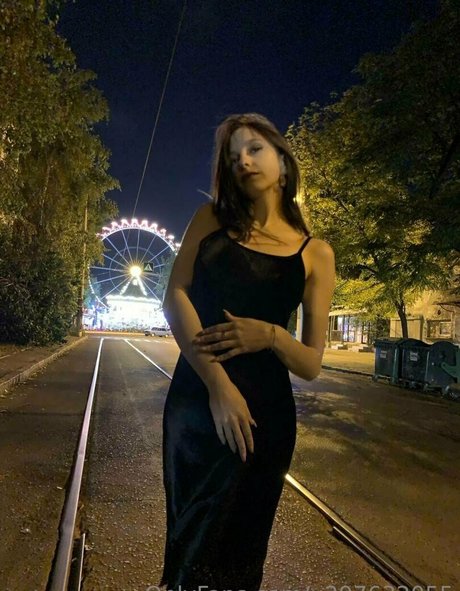 lovelylollyhehe erotic pornstar photos