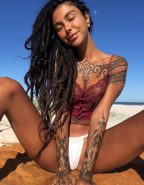 Thefreeelf porn actress pic