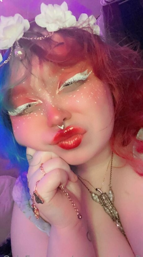 cutepeaches2 star exclusive img