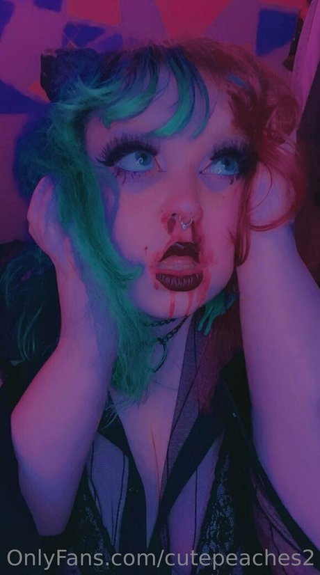 cutepeaches2 star hot picture