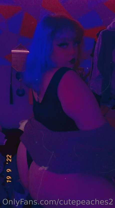 cutepeaches2 high quality pornstar photo