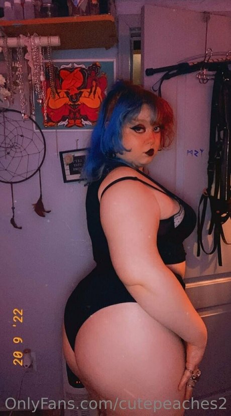 cutepeaches2 star xxx gallery