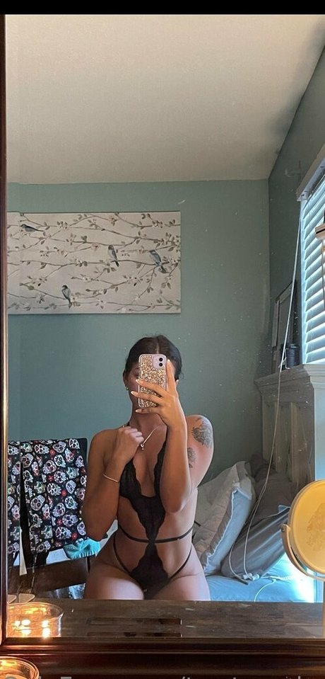 Leilianna Solis star free photo