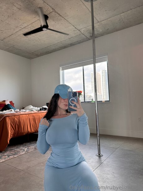 rubyelizabeth porn model images