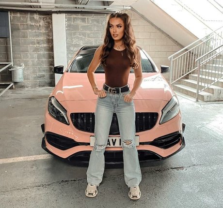 teen lesbian onlyfans naked pic