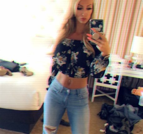 Michelle Pimer naked star gallery