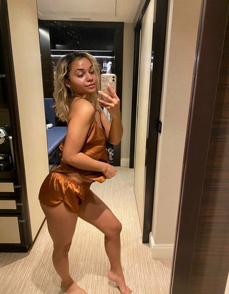 exoticbabe18 star pretty picture