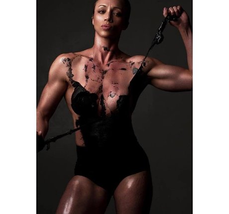 fiercelyfitrose pornstar sexy pictures