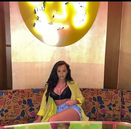 Sian Gabbidon nice model gallery