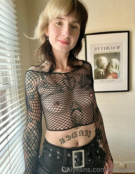 male asian onlyfans perfect pics