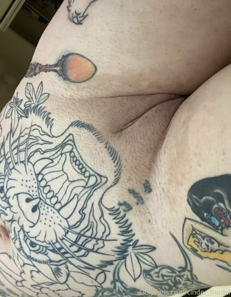 quad awful art model images