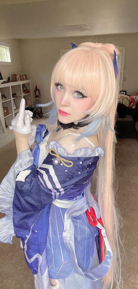 skinny asian teen onlyfans nude images