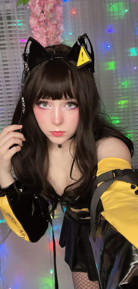 Meikasama sexy actress pic