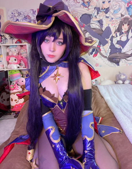 bodybuilder nude onlyfans pornographic pics