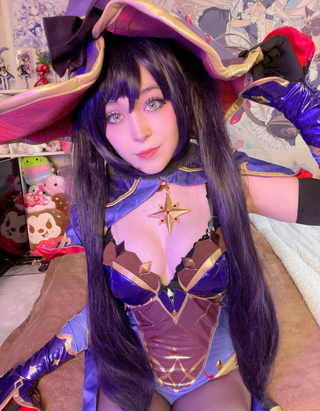 busty redhead teen onlyfans art nude galleries