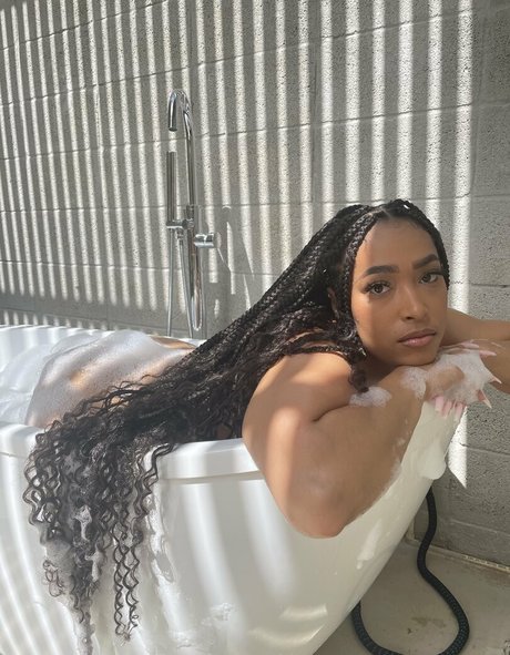 robynbanks star nice photos