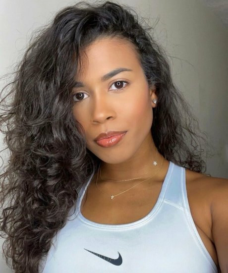 Taylor Haller art model photo