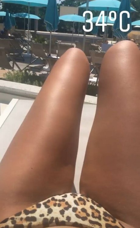 Jellefeline adult model pics