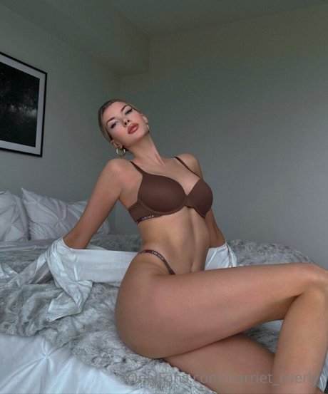 Harriet Everly pretty pornstar pic