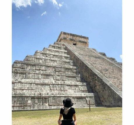 Lucila Villar nude pornstar image