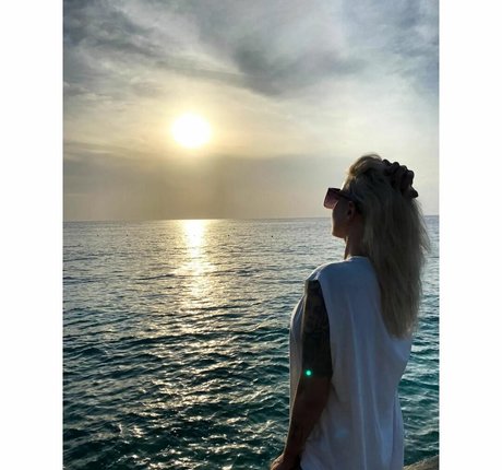 Lucila Villar star erotic pics