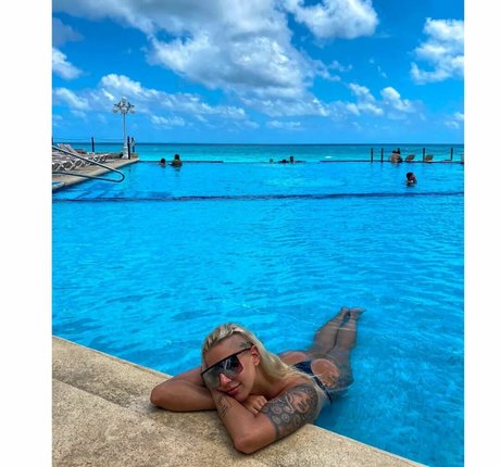 moms onlyfans hot xxx pictures