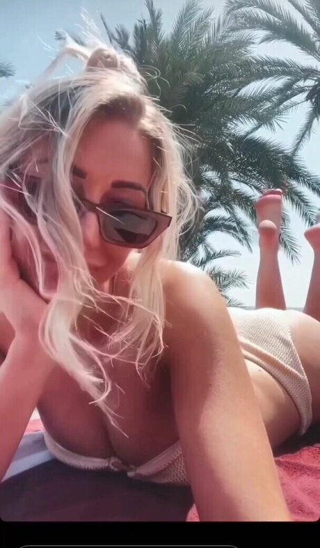 xdaisyandersonx erotic model photo