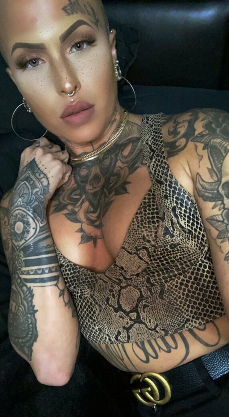 curvy muscle onlyfans best gallery