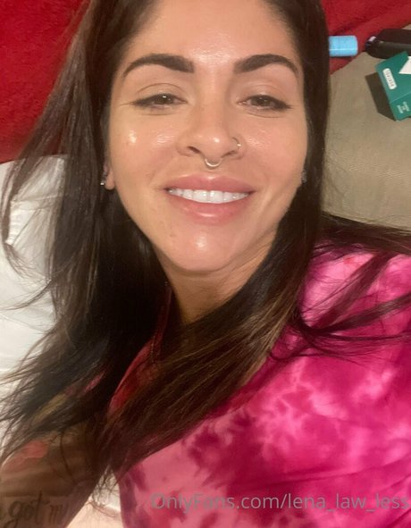 lena law less art star pic