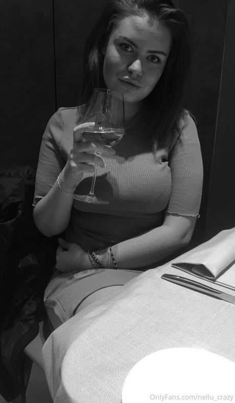 nellu crazy model naked photo