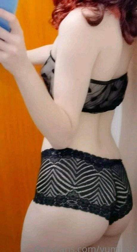 yumi trap model pornographic picture