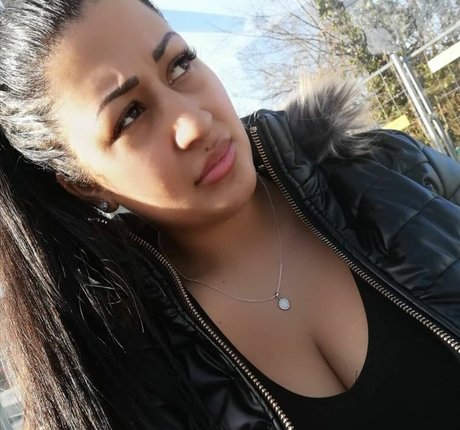 Csimbora Barbara star art archive