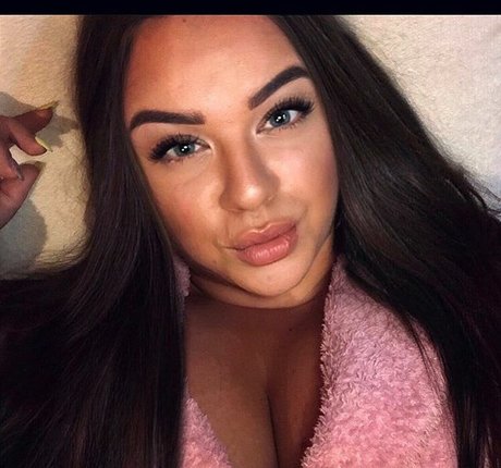 Skorka Kitti model nude galleries