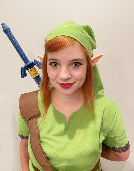 redpandaeyes model perfect archive